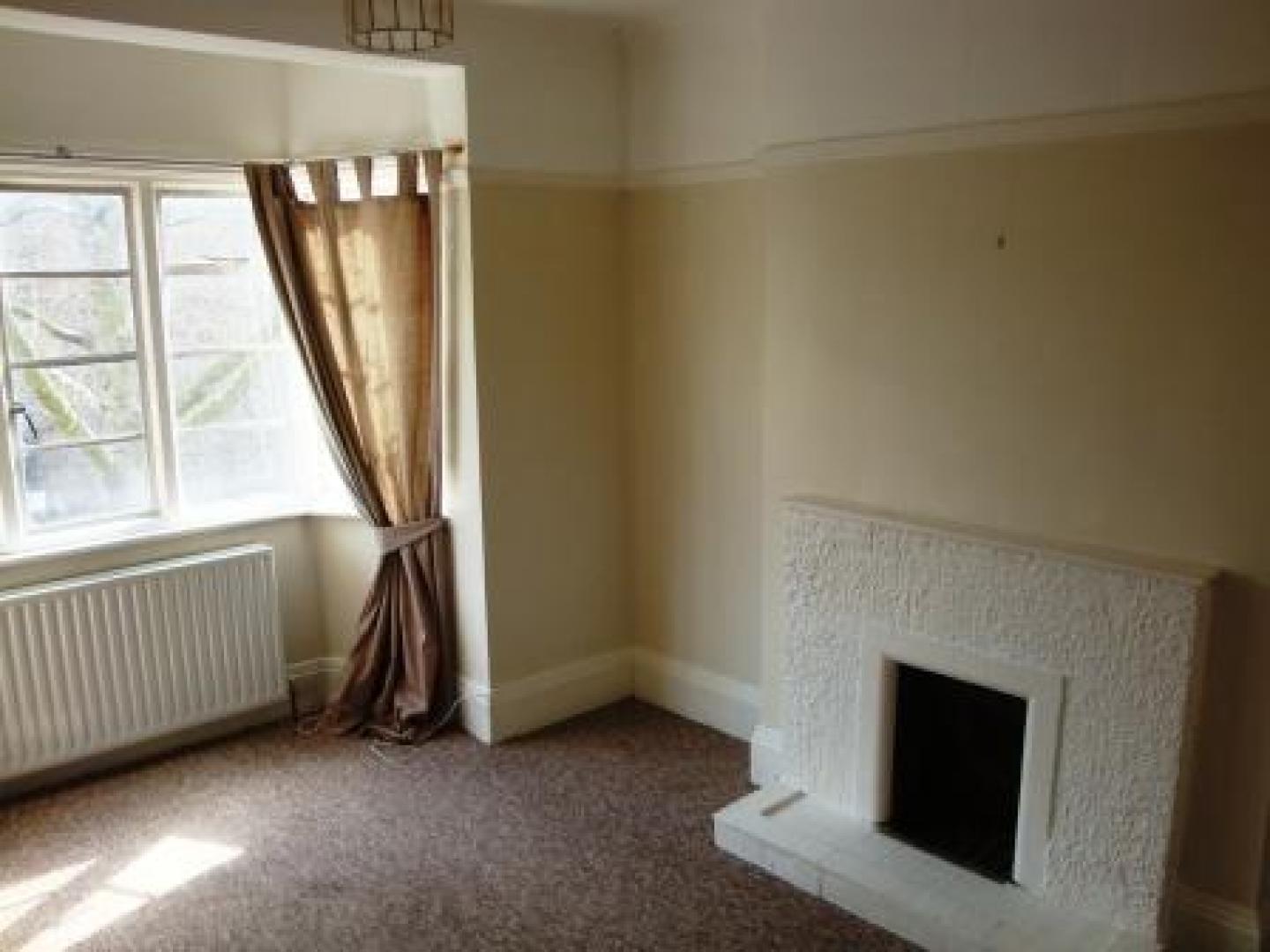 			NEW INSTRUCTION, 2 Bedroom, 1 bath, 1 reception Flat			 Sherriff Road, WEST HAMPSTEAD